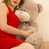 Hatuk bazhanordneri hamar Valentini ory