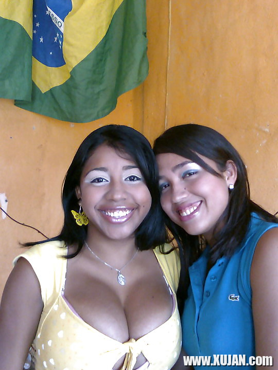 Busty Brazilian Rebecca - Photo #1089003
