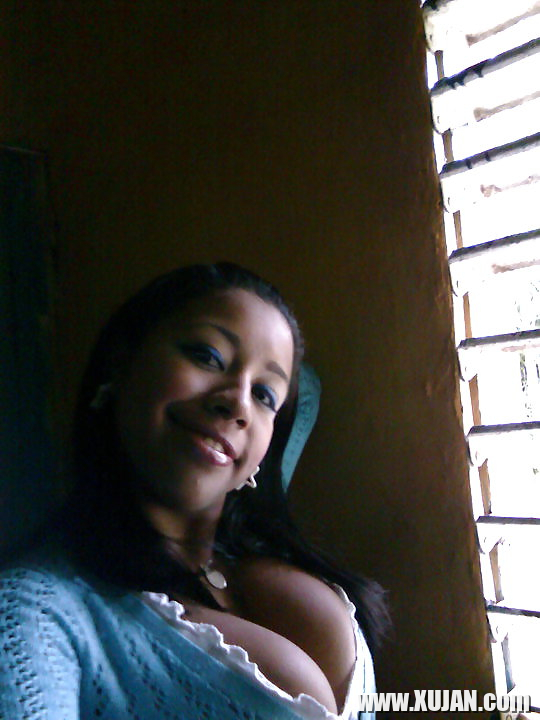 Busty Brazilian Rebecca - Photo #1089004