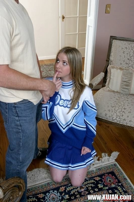 Two dicks testing cheerleader teen Anita Blue and drilling her fuck holes - Photo #1090327