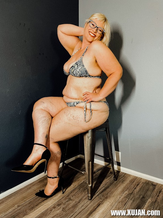 Sev krunkner ev mikro bikini - Photo #1100527