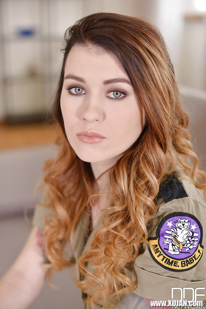 Military uniform attired babe Misha Cross undressing to spread smooth pussy - Photo #1113288