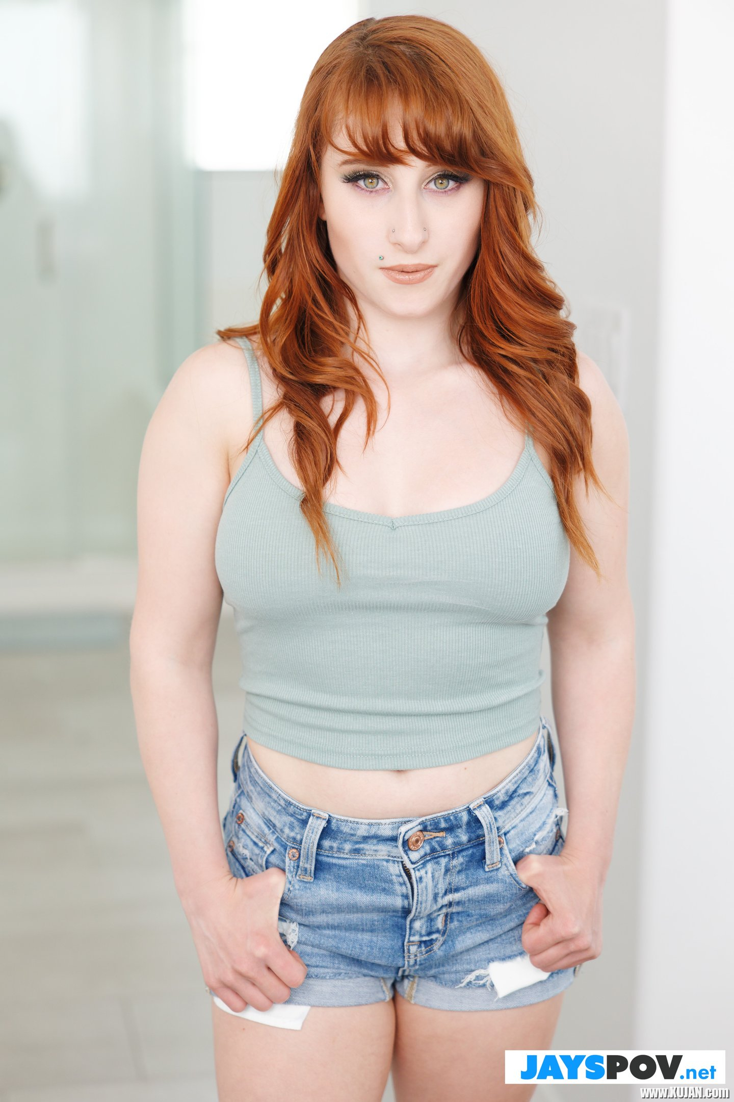 Ginger beauty Alice Marie takes deep banging in POV - Photo #1114378