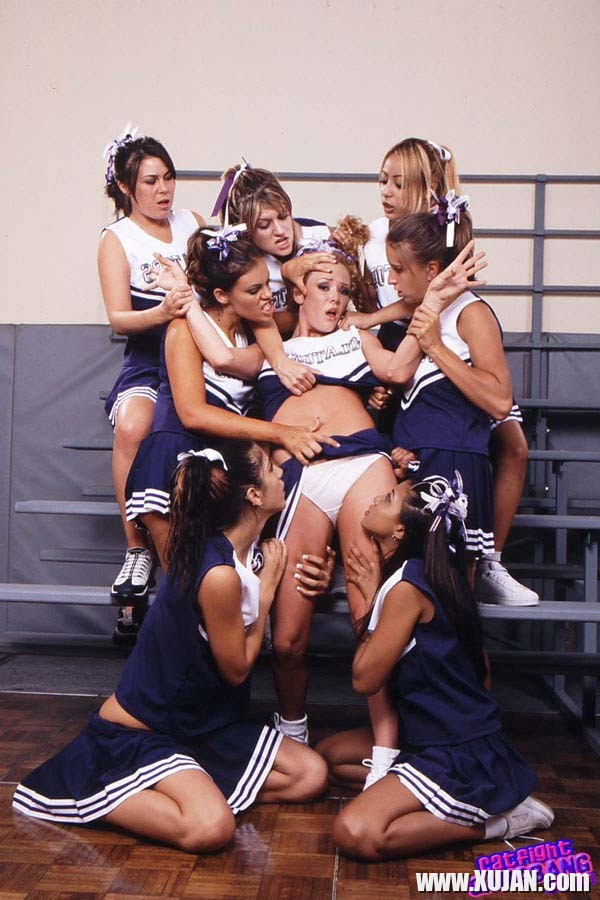 Cheerleader Audrey Hollander gets fucked by her hot squad - Photo #1118770
