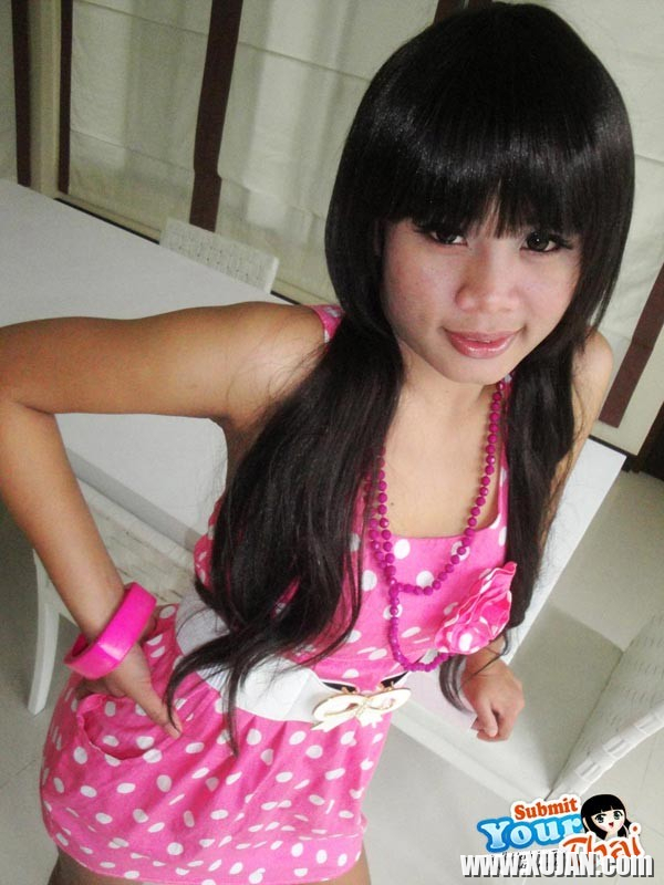 Sexy Thai babe Ivy strips out of her pink dress to reveal a super hot body - Photo #1120902