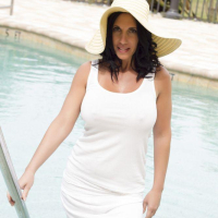 Brooklyn Avery gets all soaking wet for you in her white dress