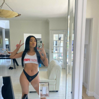 Avery Black nude