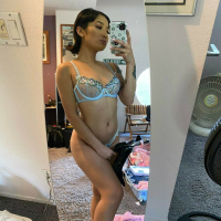 Avery Black nude