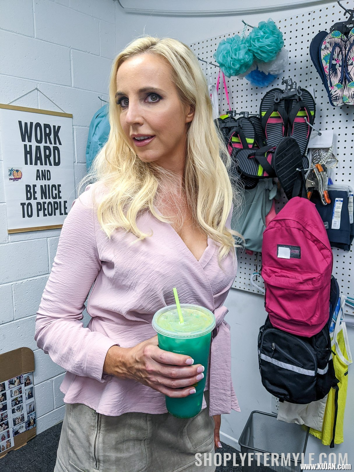 Hot blonde MILF Sophia West being caught for stealing then banged - Photo #1129102