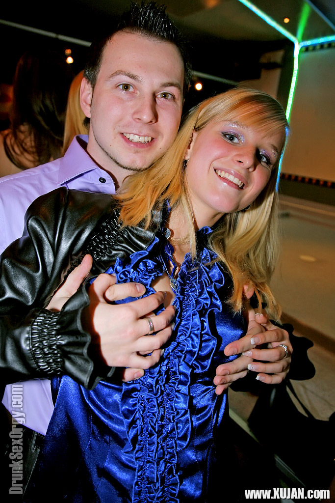 Lecherous european chick showing off their blowjob skills - Photo #1137031