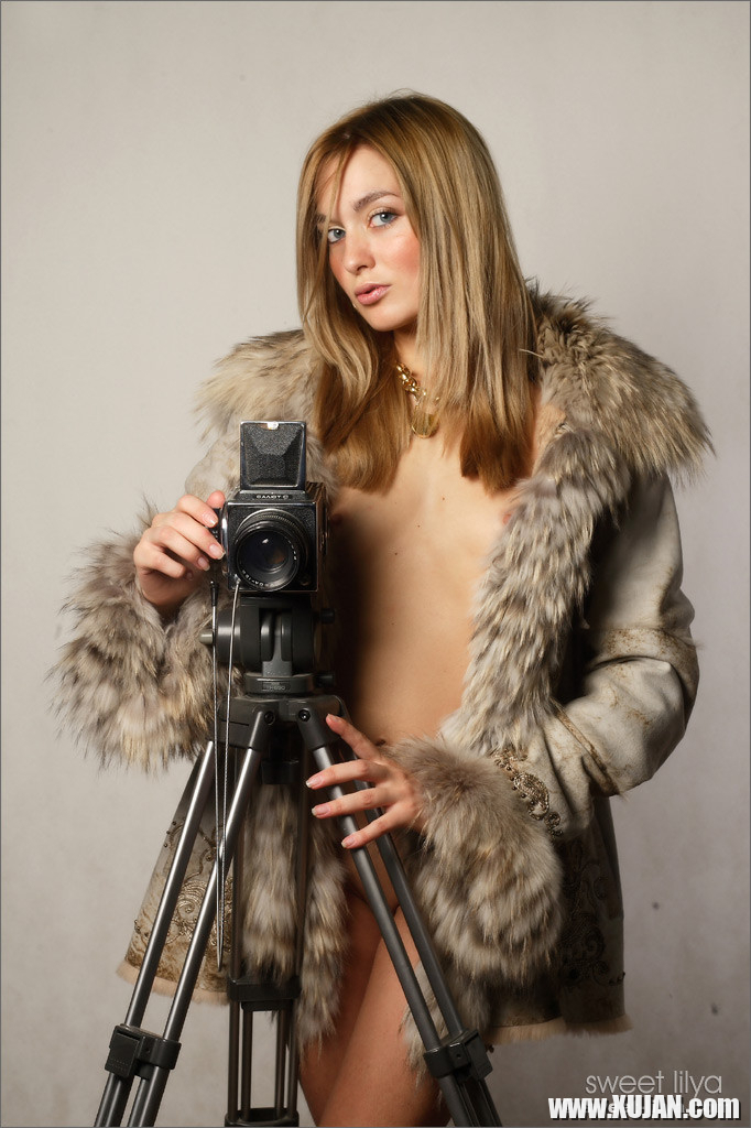 Luscious Russian teen Sweet Lilya posing in her coat - Photo #1152929