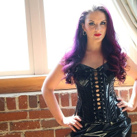 Caroline Pierce has monster curves and loves cocks