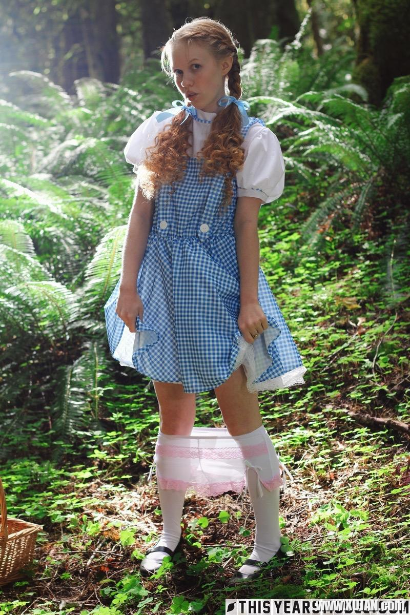 Hot redhead Dolly Little dresses up as Dorthy - Photo #1160032