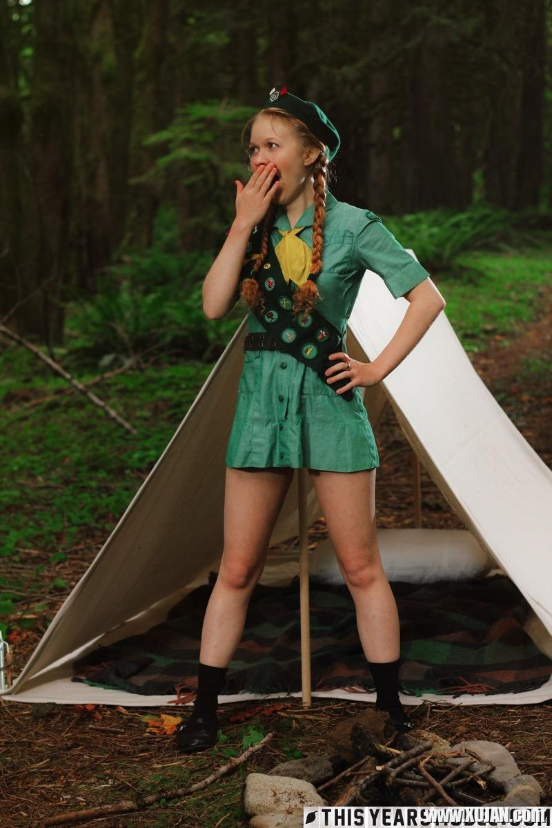 Redhead girl scout Dolly Little gets turned on while camping - Photo #1160040