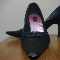 Scarpin preto e rosa Vizzano Ana Hickmann