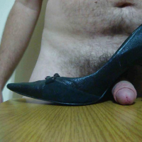 Scarpin preto e rosa Vizzano Ana Hickmann