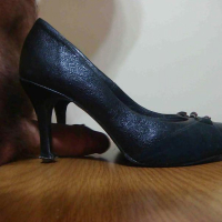 Scarpin preto e rosa Vizzano Ana Hickmann