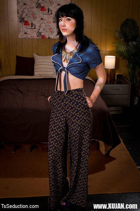 Jessica Fox ts private investigator fucks Max Legend with his gi - Photo #1176269