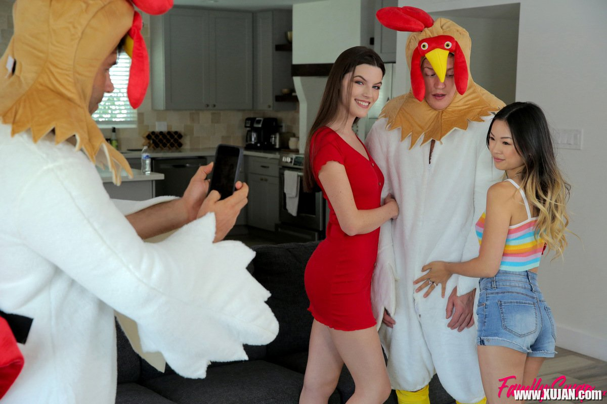 Cock hungry stepsisters Fiona Frost and Lulu Chu swapping dicks - Photo #1179201