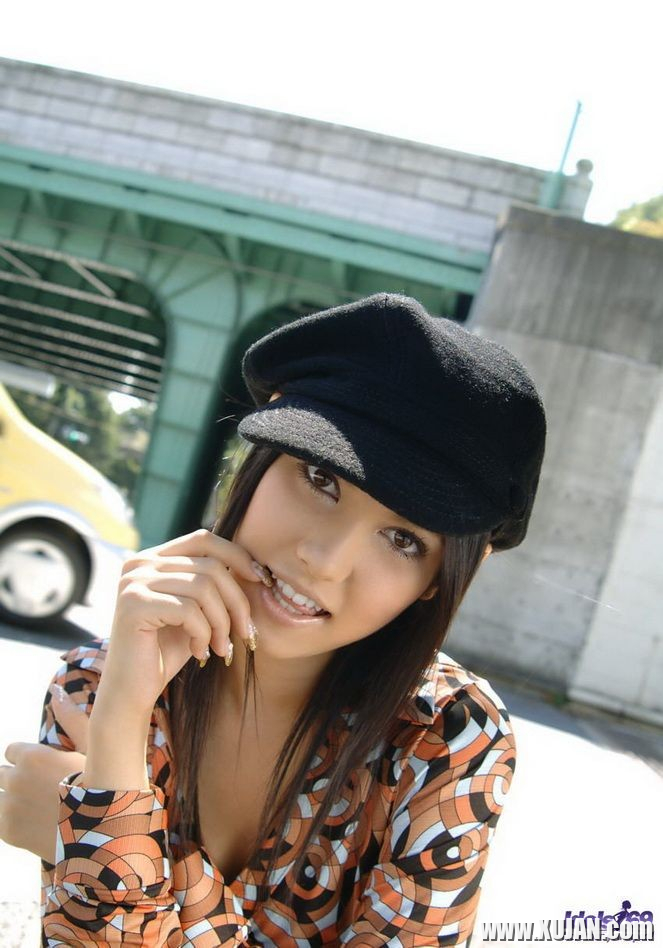Naughty asian Maria Ozawa showing tits and hot ass - Photo #1189748