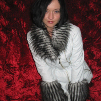 Sexy Maya from mayas handjobs poses and strips for one lucky photographer