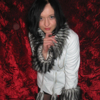 Sexy Maya from mayas handjobs poses and strips for one lucky photographer