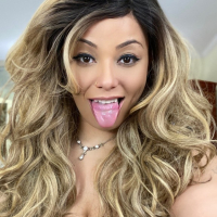 Tezh meqsikakan MILF mayrik