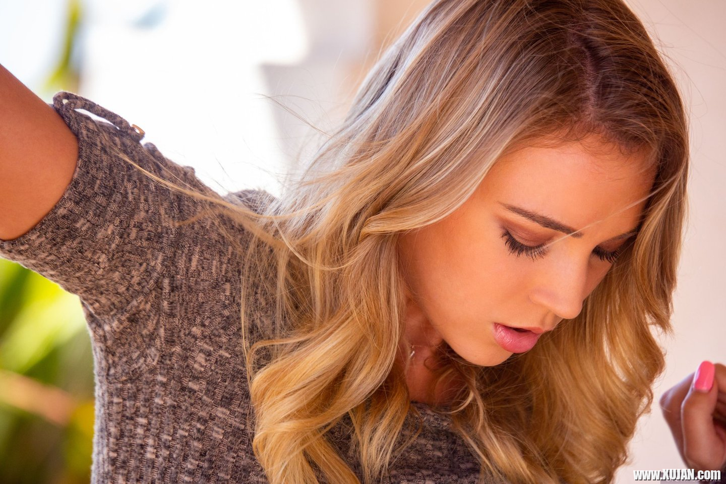 Zoey Taylor loves showing off her Tits and Beaver - Photo #1202109