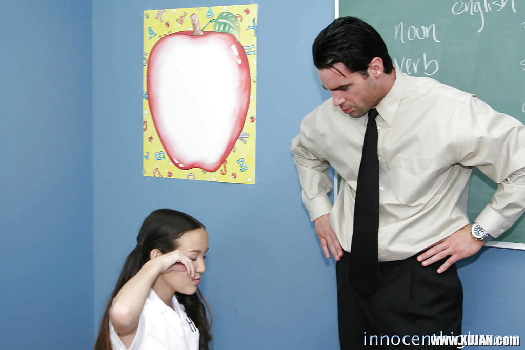 Asian teen Amai Liu gets banged and facialized by her perverted teacher - Photo #1203444
