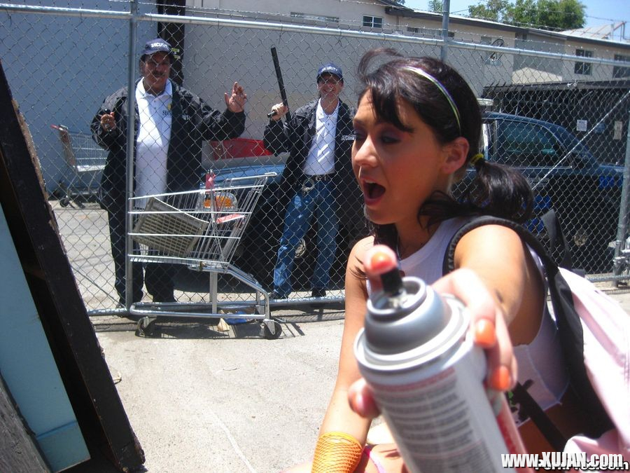 Jessica Valentino fucked by the police - Photo #1205654