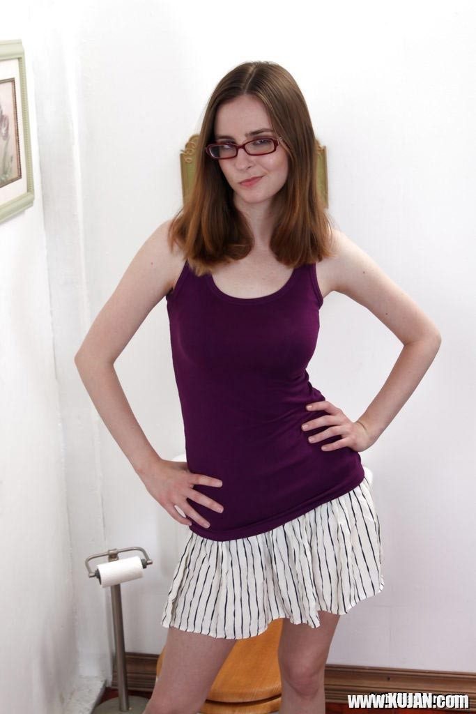 Slutty Jay Taylor swallowing a gloryhole dick - Photo #1212404