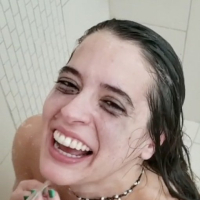 Kinky Abbie Maley enjoys warm pee in her pretty mouth