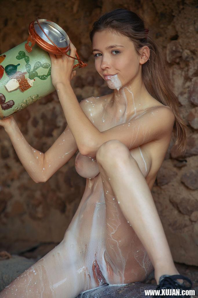 Country girl Mila Azul spills the milk and makes a mess - Photo #1223669