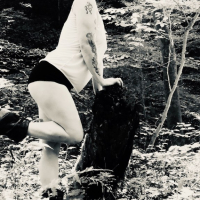 Batsotya nist BW