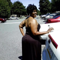 EXCLUSIVE PICS OF THICK BLACK MILF NAMED ANGIE