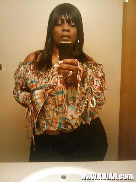 EXCLUSIVE PICS OF THICK BLACK MILF NAMED ANGIE - Photo #1243434