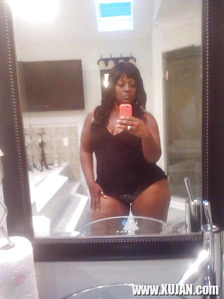 EXCLUSIVE PICS OF THICK BLACK MILF NAMED ANGIE - Photo #1243438