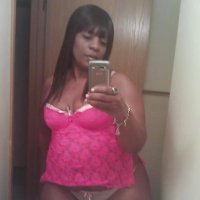 EXCLUSIVE PICS OF THICK BLACK MILF NAMED ANGIE