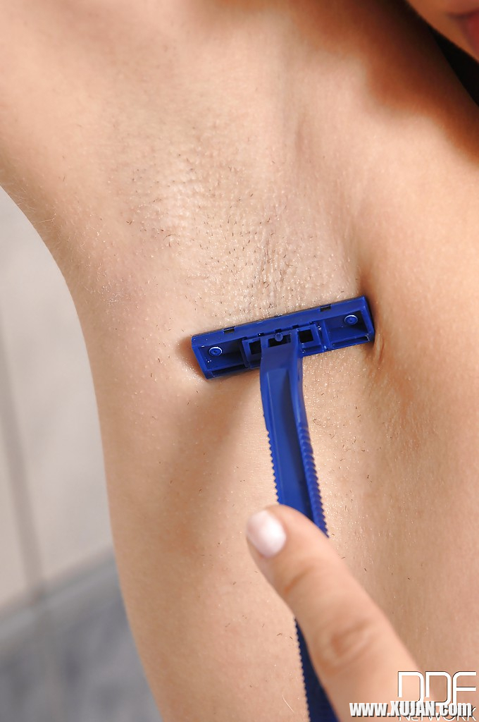 Gorgeous brunette slut Blue Angel shaving her armpits in the bathroom - Photo #1253097