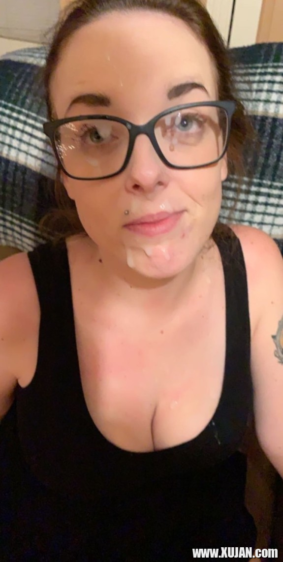 Pretty pucy cum tsatskvats - Photo #1253840
