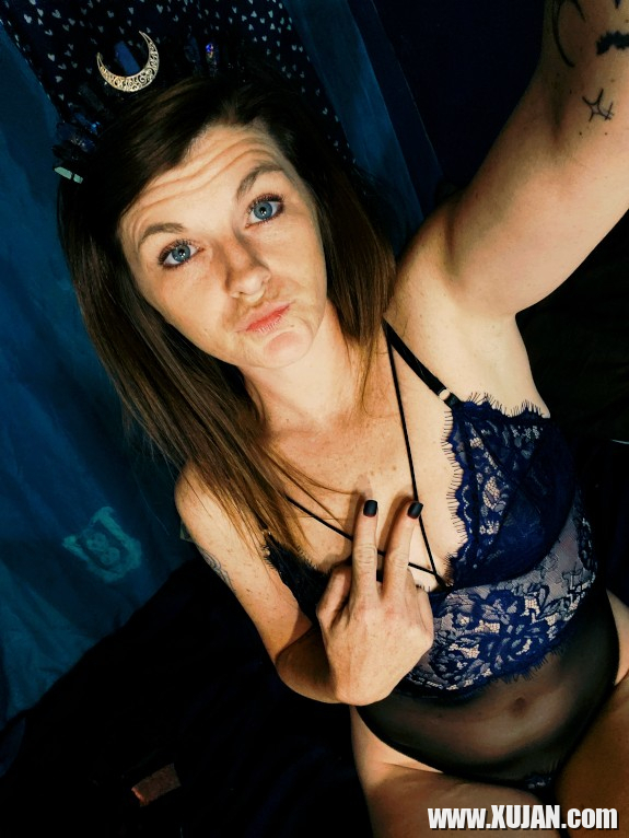 Tskhelu nist Tskhel taq Milf - Photo #1258203