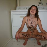 Angel faced housewife with shaved slit sucks a gangsta dick