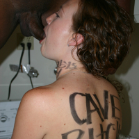 Angel faced housewife with shaved slit sucks a gangsta dick