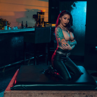 Monique Alexander cums hard in Lesbian Threesome