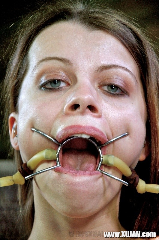 Nadia White is bound with tits exposed and mouth spread wide - Photo #1309825
