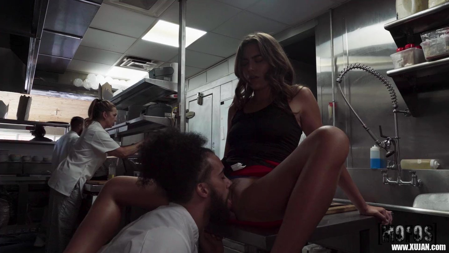 Selina Bentz getting double teamed by chefs in the kitchen - Photo #1314623