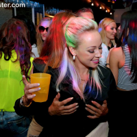Naomi Nevena having lesbian Sex in a Night Club