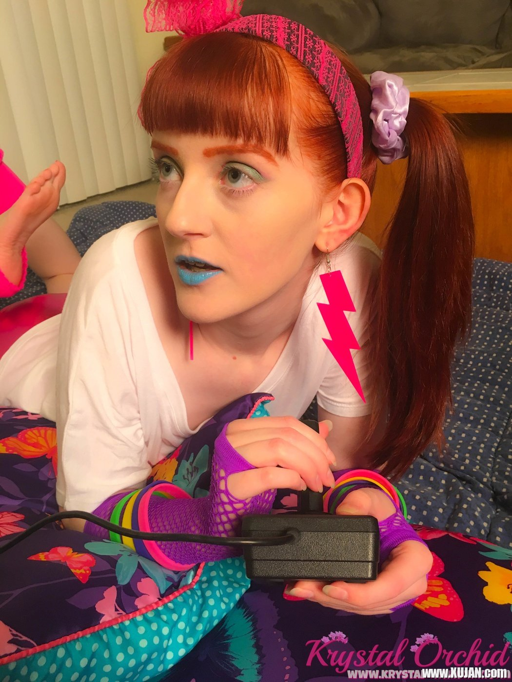 Naughty redhead girl Cherry Fae pleasing herself with a toy - Photo #1347514