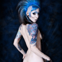 Alt Babe Razor Candi fucks her Holes with Dildos