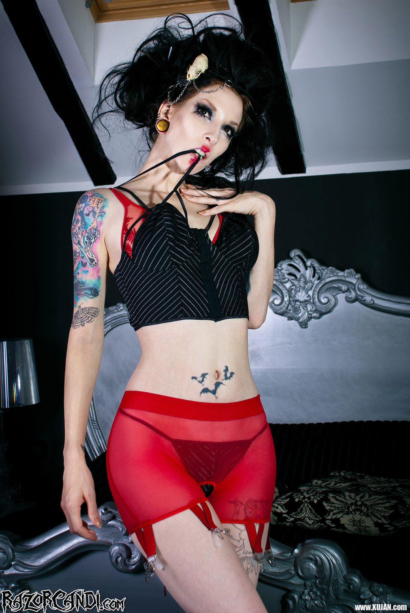 Alternative Porn with hot Goth babe Razor Candi - Photo #1351599